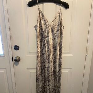 L'AGENCE Seridie silk midi-dress in a snakeskin print Size 14 NWT